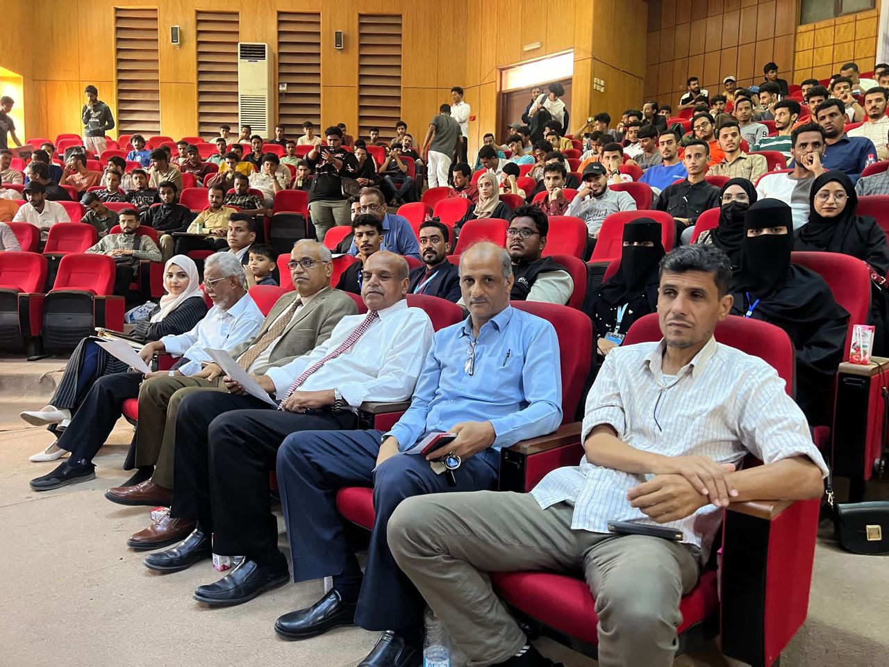  ثقافة الحوار في اوساط الطلاب