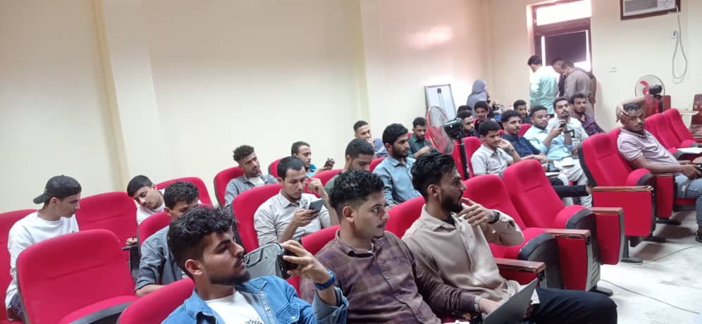 ابتكارات هندسية تلامس المستقبل: قسم الميكاترونكس والهندسة الصناعية بجامعة عدن يشهد مناقشة مشاريع متميزة لطلاب المستوى الرابع