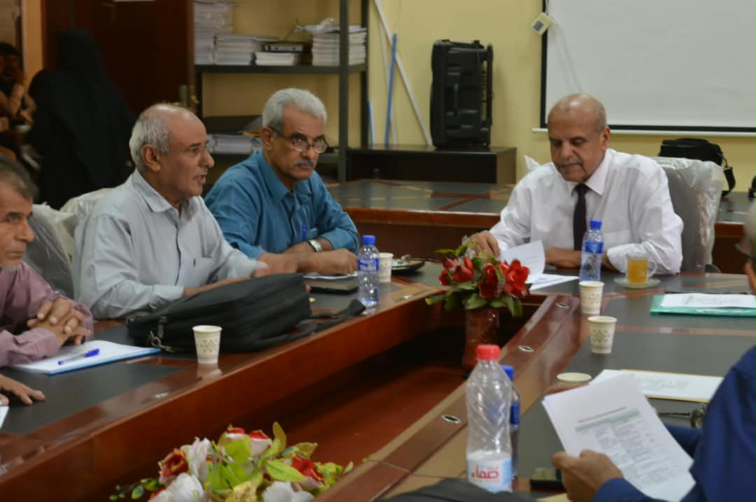 وحدة الجودة والاعتماد الأكاديمي بكلية الهندسة تعقد لقاءها الأسبوعي لمناقشة مسار الاعتماد وتوظيف الذكاء الاصطناعي في تطوير المناهج